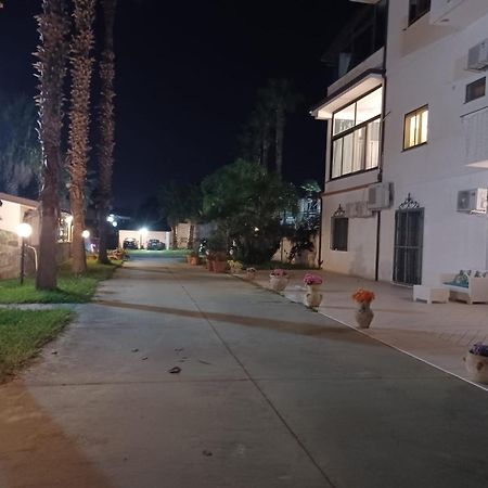 Palm House Panzió Lamezia Terme Kültér fotó
