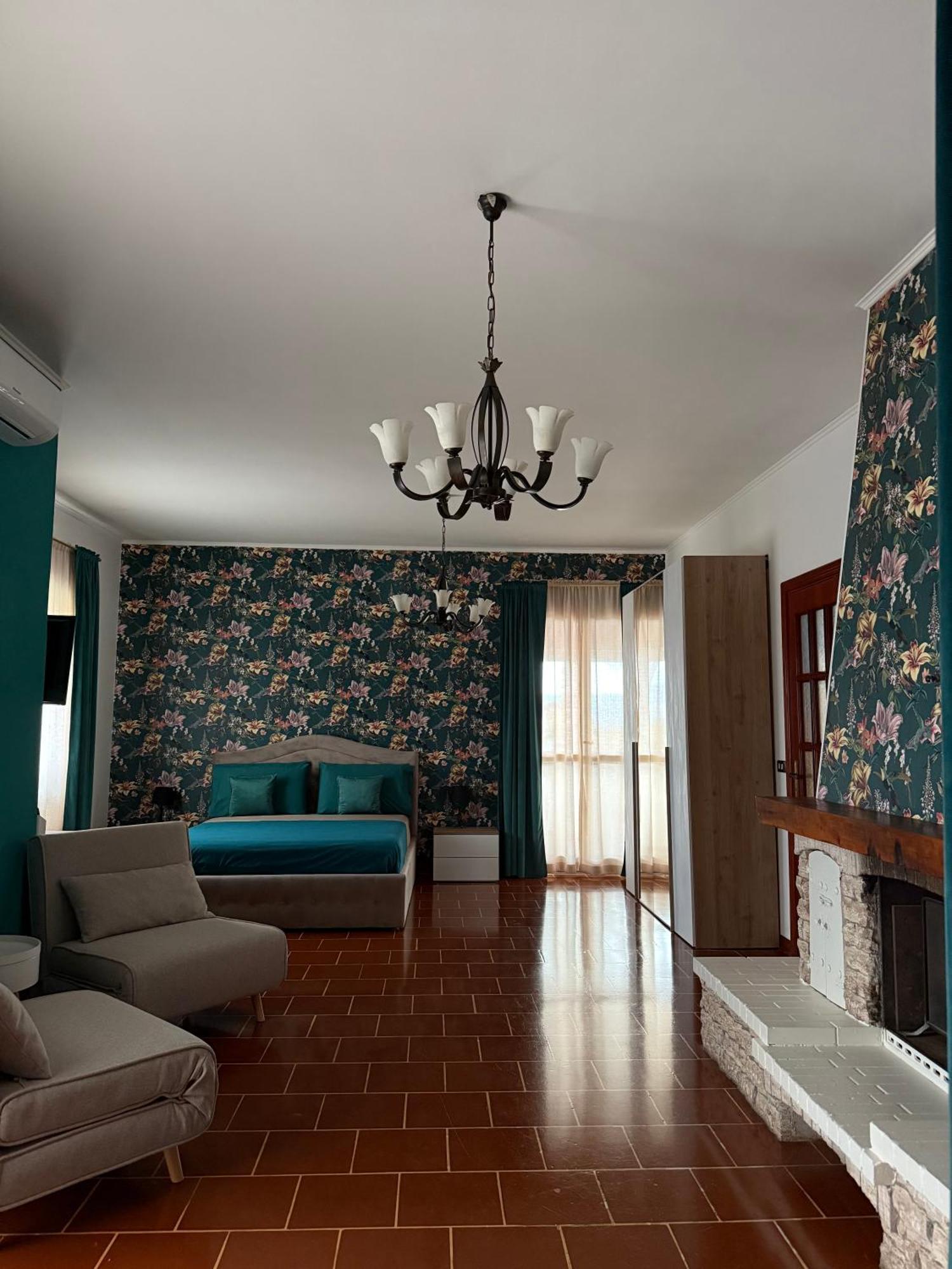 Palm House Panzió Lamezia Terme Kültér fotó